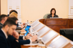 Описание для слабовидящих